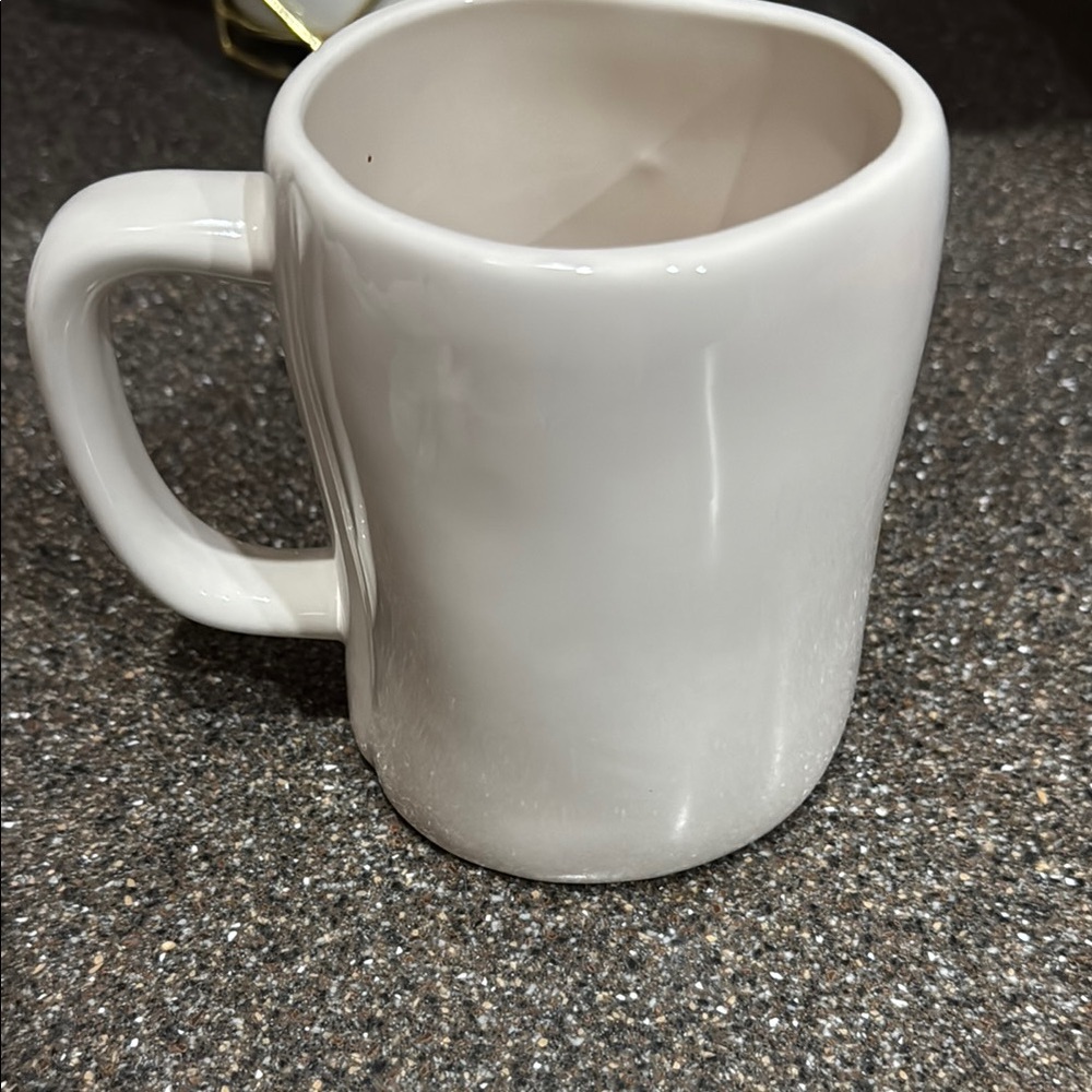 Super Mom White Mug - Picture 3 of 4